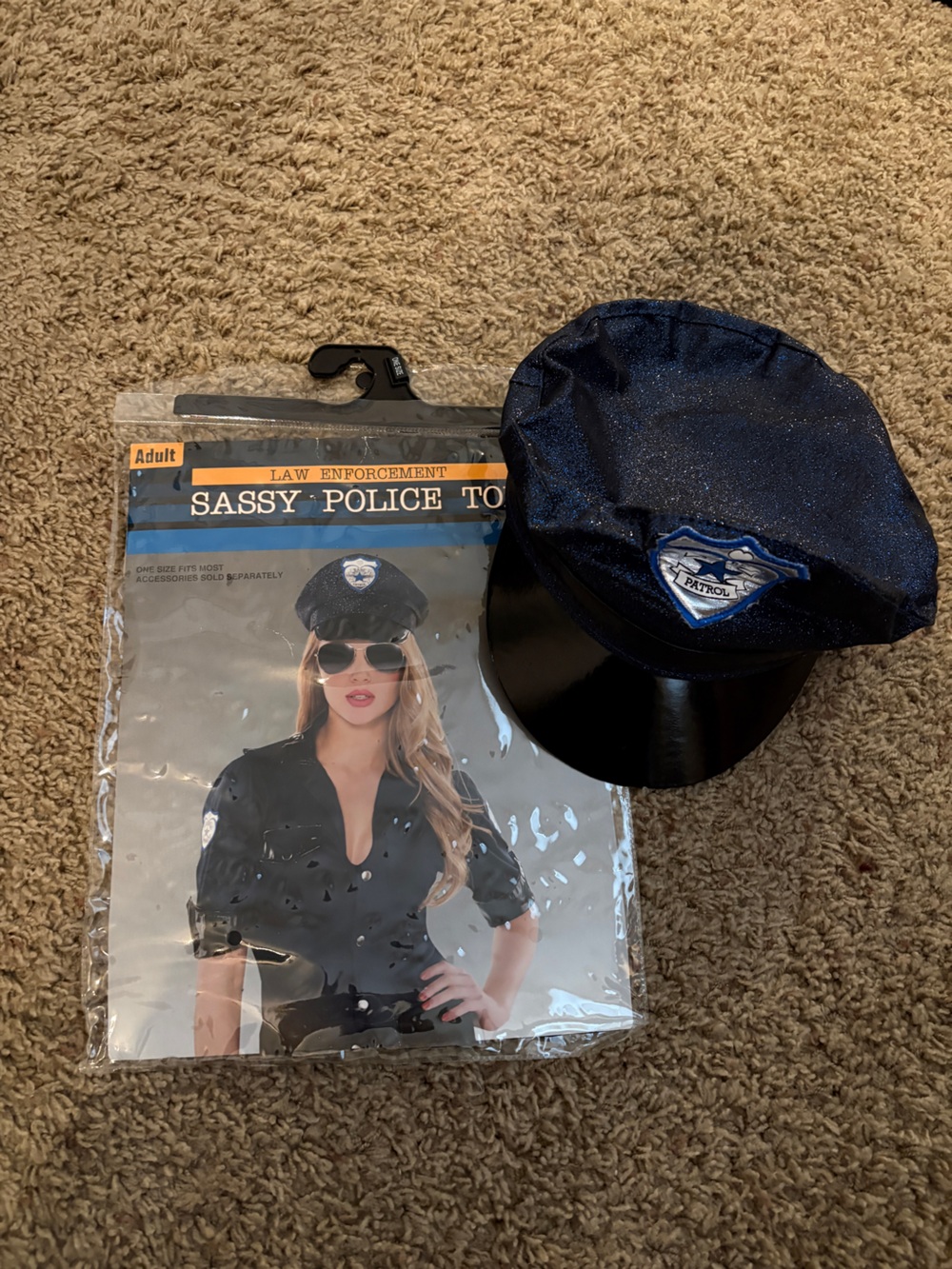 Sassy Police Women’s Halloween Costume One Size Fits All Halloween Party College